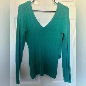 NWT GUESS MID WRAP  SWEATER | SIZE LARGE